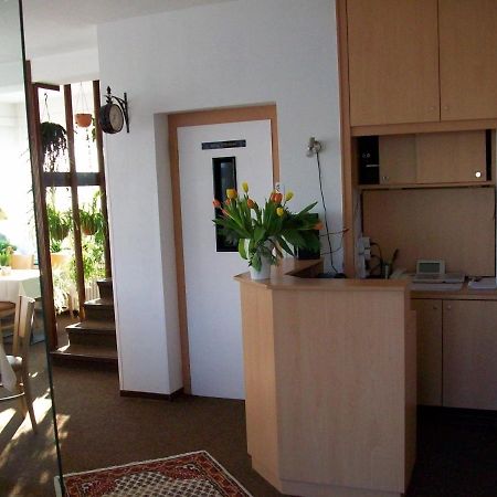 Ems-Hotel Emden Bagian luar foto